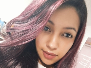 Webcam sex met Roouseevanne