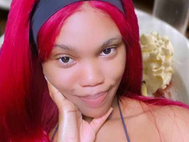 Rosanna's profile - Image n°0