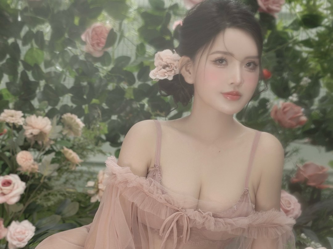Rose_999's profile - Image n°0