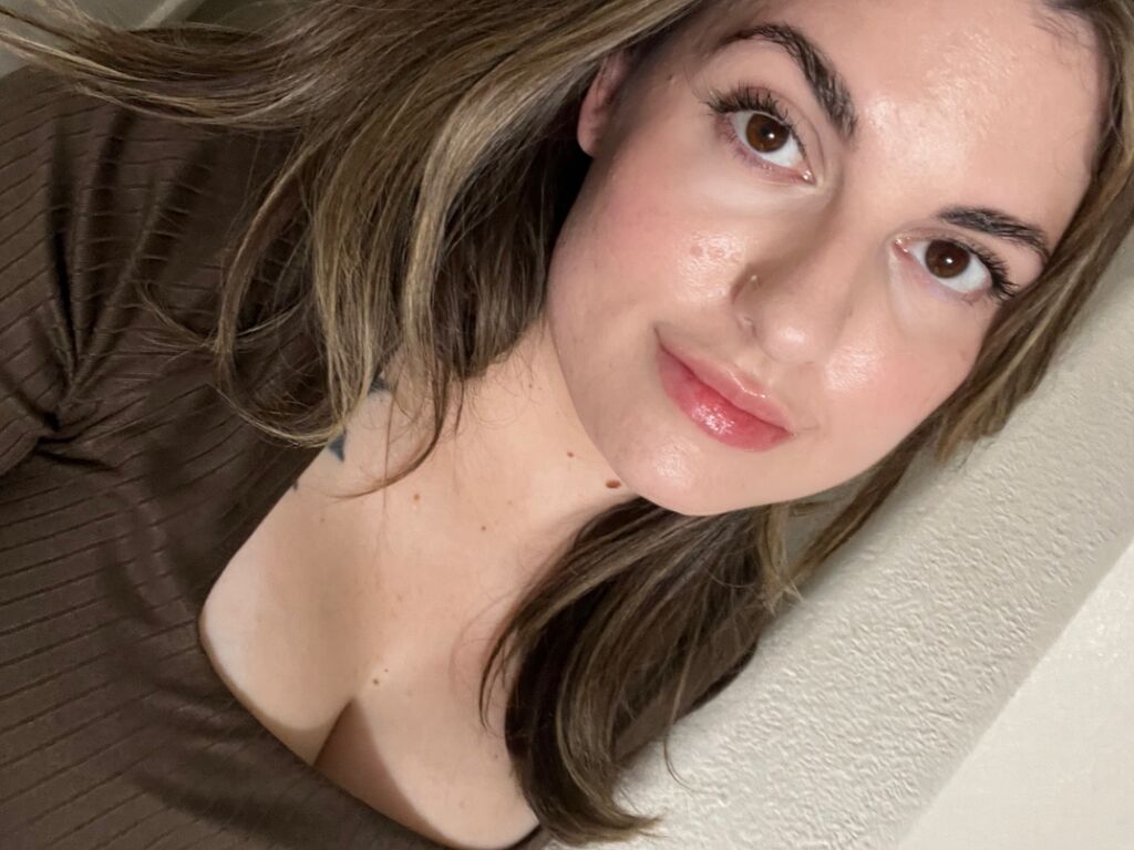 Perfil con Roseari - Imagen  n°1