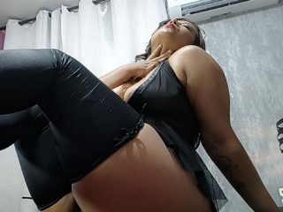 Webcam sex met Rosenicolle