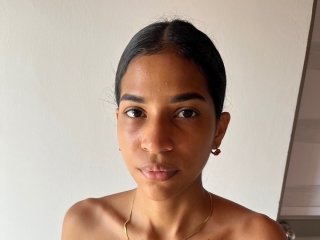 Sexo por webcam con Roseshantall