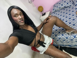 Sexo por webcam con Rosevalentine