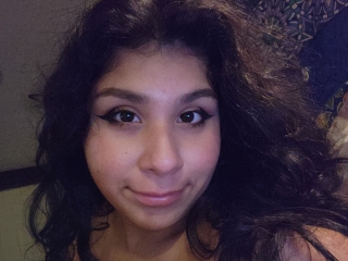 Rosey_Cheekz's Sexcam