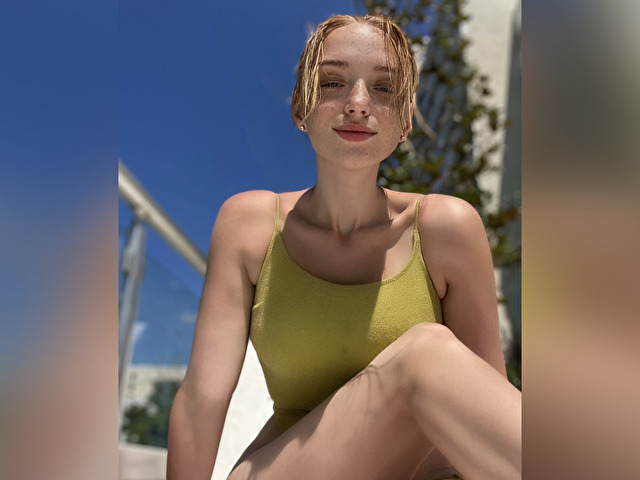 Roseyglow's profile - Image n°16