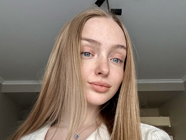 Roseyglow's profile - Image n°10