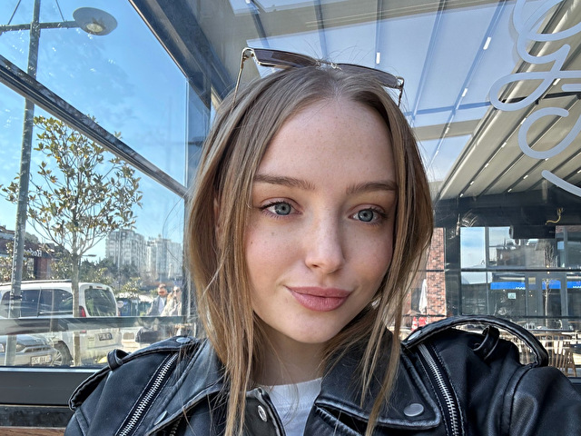 Roseyglow's profile - Image n°9