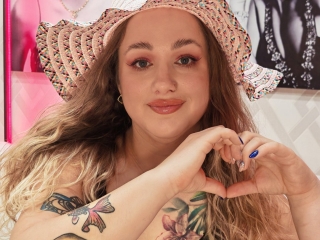 Webcam sex with Rosie_Valentine