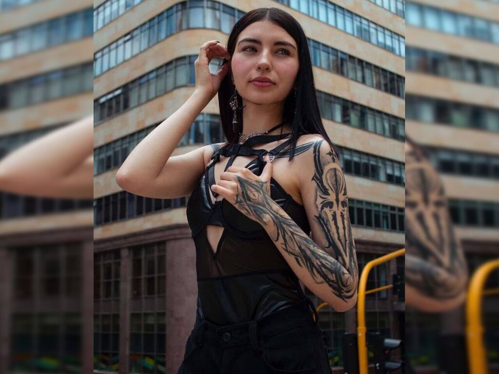 Rousepolee's profile - Image n°1