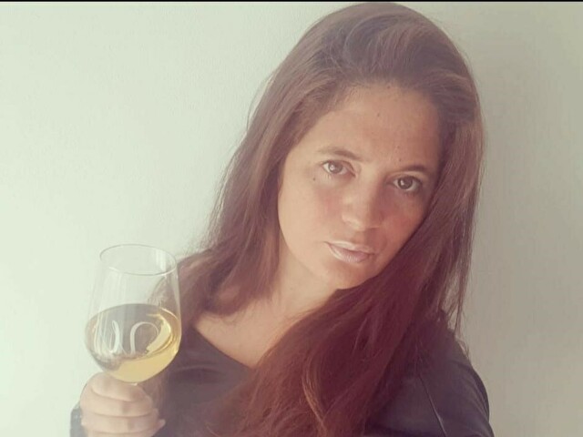 Rowenaa's profile - Image n°1