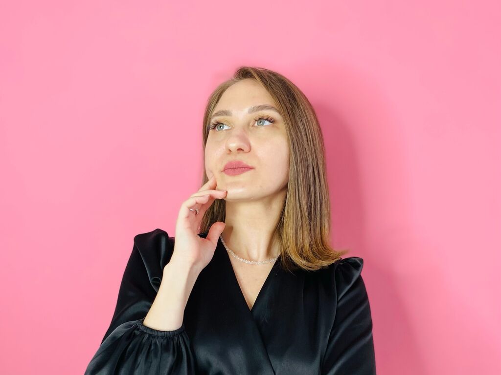 Rowenaacreman's profile - Image n°0