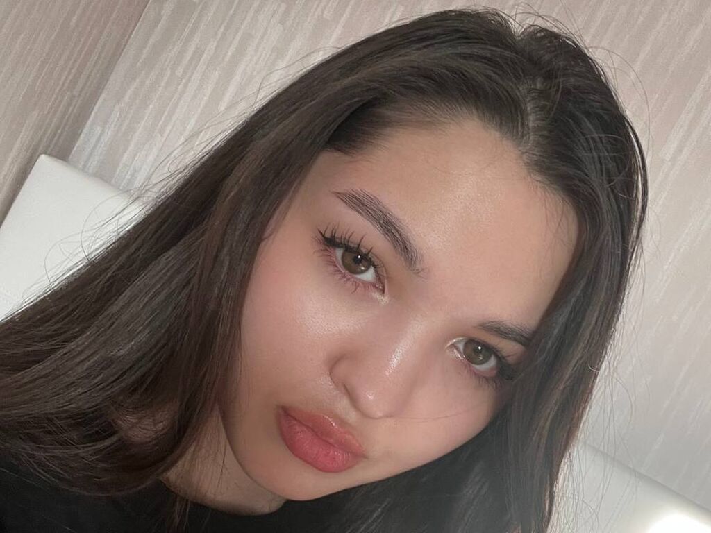 Rowenachumley's profile - Image n°0
