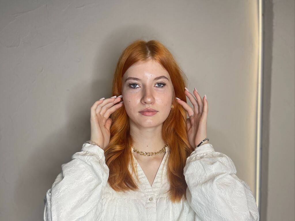 Rowenacollinge's profile - Image n°0
