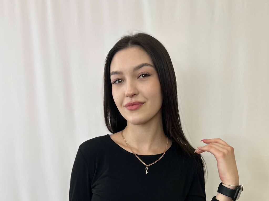 Rowenacurson's profile - Image n°0