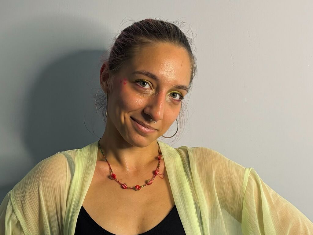 Rowenadace's profile - Image n°0