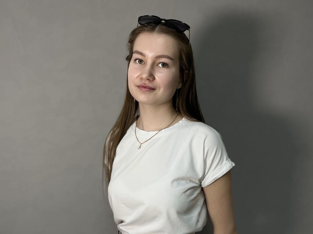 Rowenaeversley's profile - Image n°0