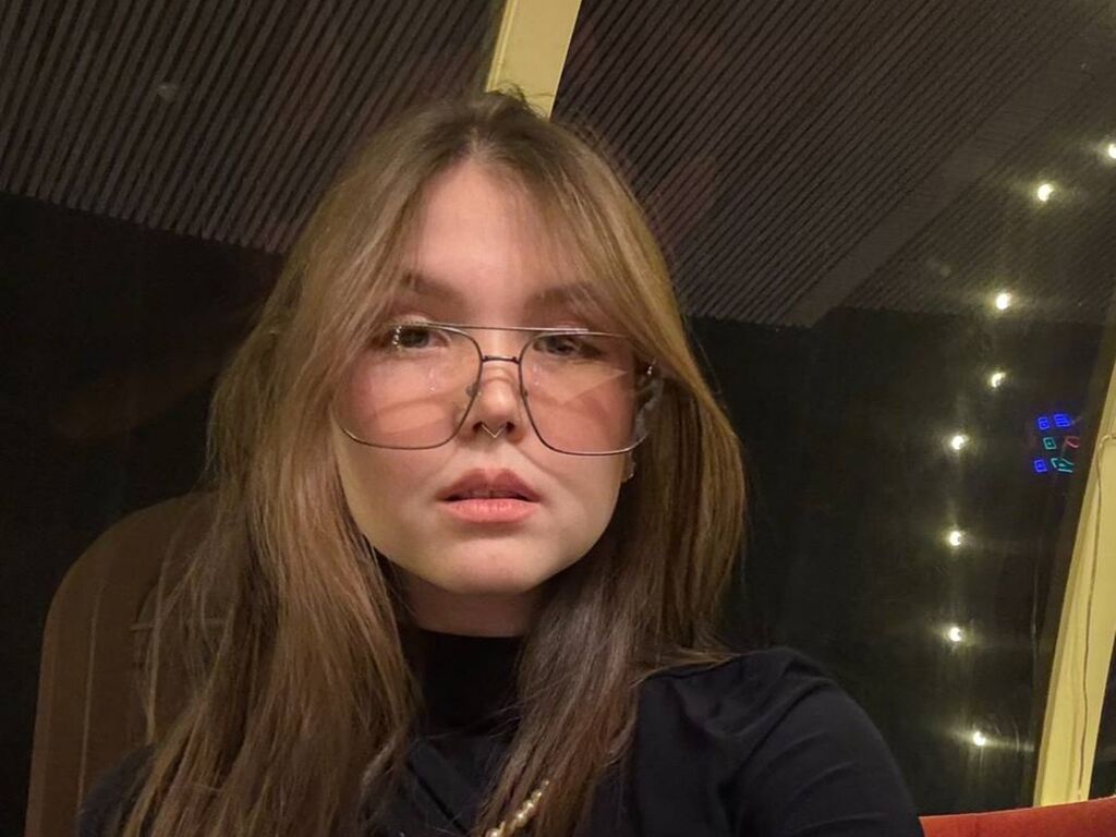 Rowenafreestone's profile - Image n°0