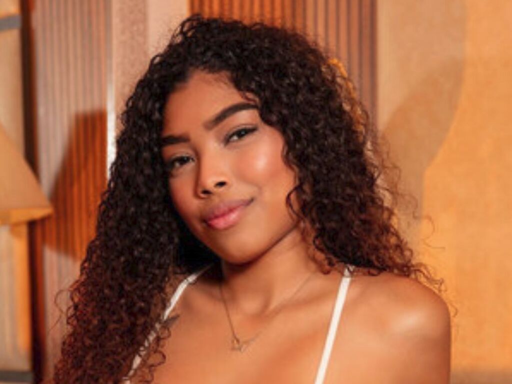 Roxijackson's profile - Image n°1