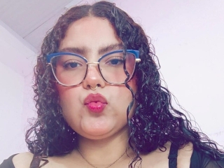 Webcam sex with Roxxxana19