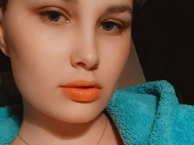 Roxy19's profile - Image n°0