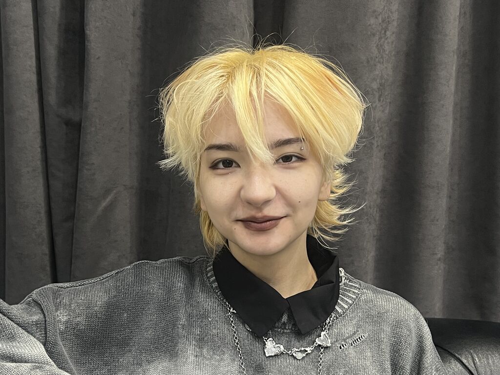Roxybiss's profile - Image n°0