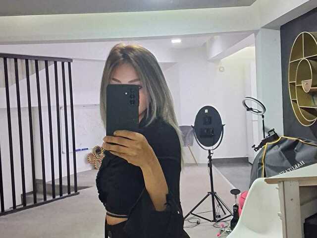 RoxyJoyfull's profile - Image n°2