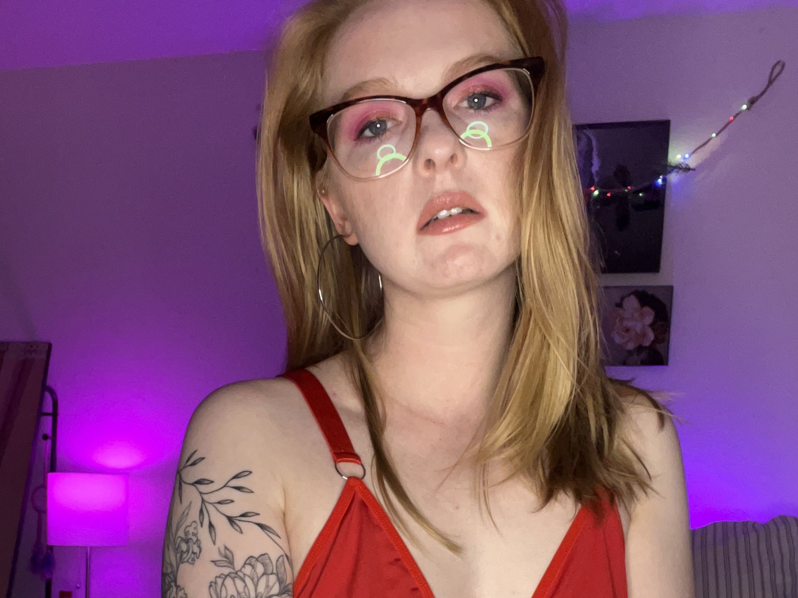 Profil de Roxyredheadxoxo - Photo n°0