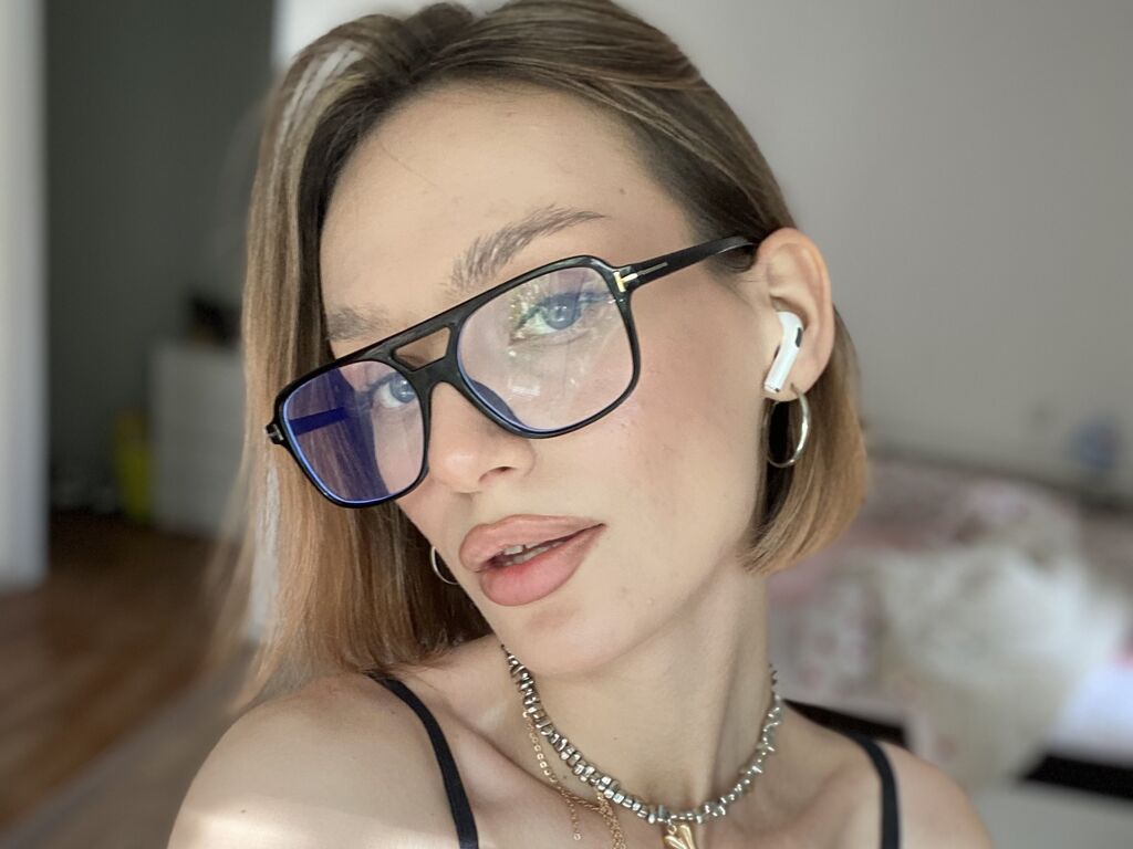 Perfil con Rozeeyez - Imagen  n°1