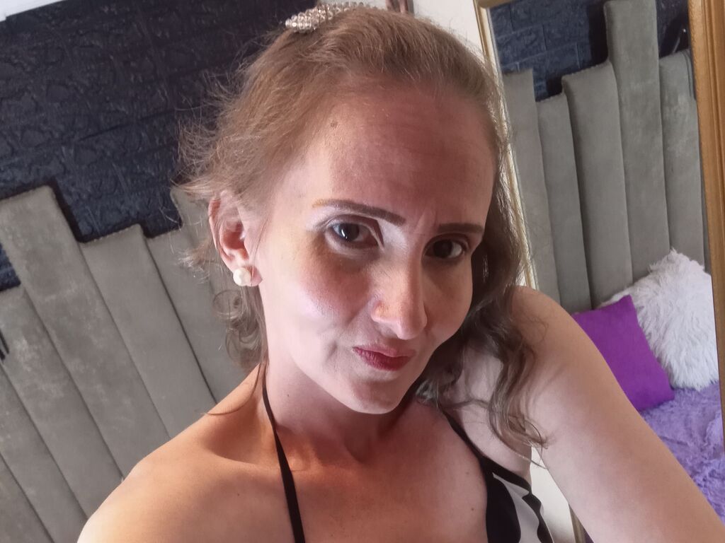 Perfil con RubiAnderson - Imagen  n°69