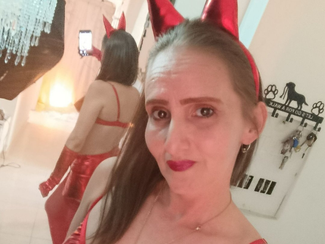 RubiHolmes's profile - Image n°2