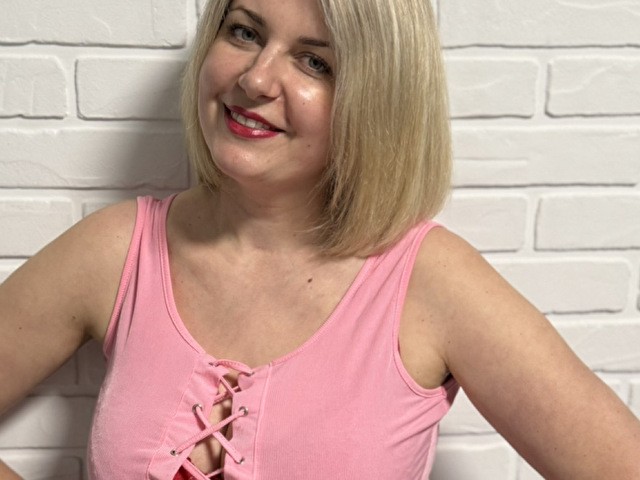 RubyAdams's profile - Image n°1