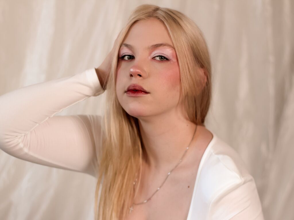 Rubydew's profile - Image n°1