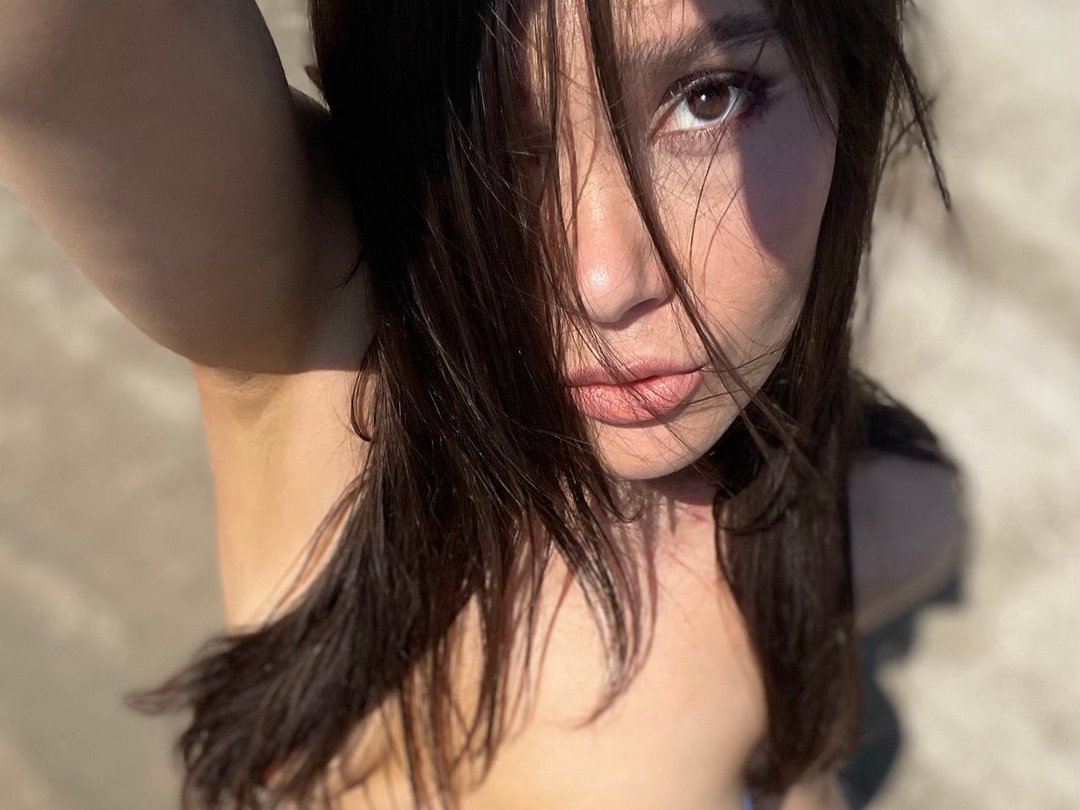 Rubyxbanks's profile - Image n°1