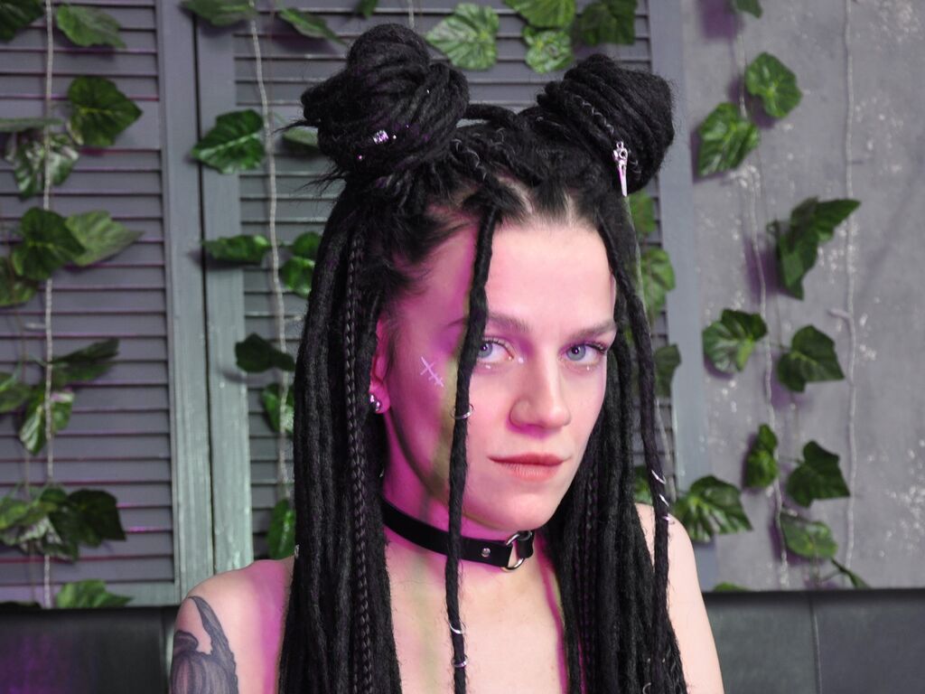 Ruthmartinn's profile - Image n°1
