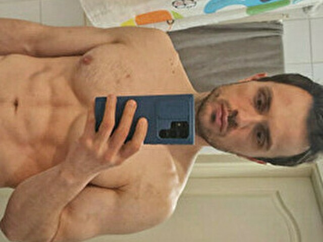 RyanCumber's profile - Image n°0