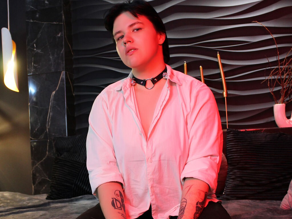 Ryanramos's profile - Image n°0