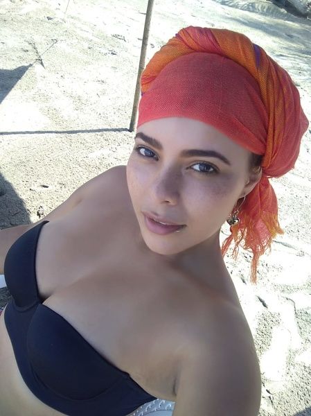 Perfil con SamanthaCorreaPaz - Imagen  n°85