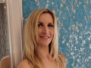 Webcam sex with Serenexx