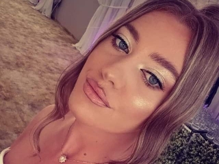 Live Sex SexyDollTss