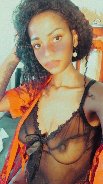 SorayaBanks55's Profil - Bild n°6