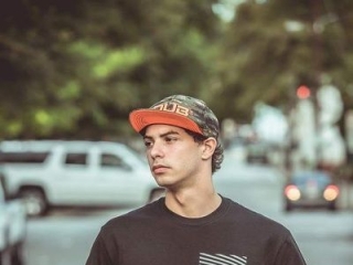 Live Sex SparkyTheStud
