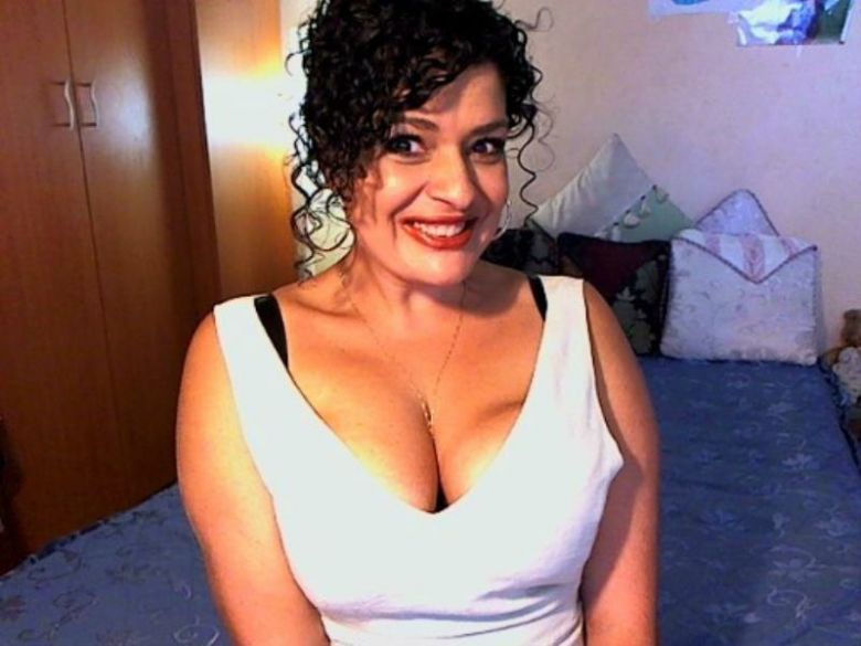 SultryLola's profile - Image n°0