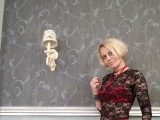 Webcam sex con SuzzySun