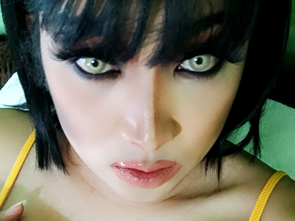 Profil de Sabrinhawolf - Photo n°1