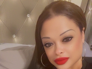 Sexo por webcam con Sadie43