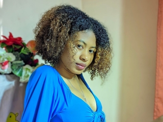 Webcam sex with Saholycloe