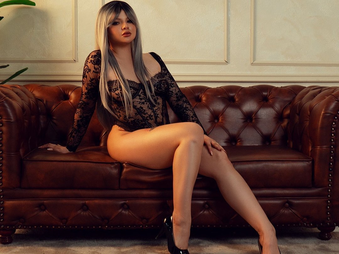 Perfil con Samamthastone - Imagen  n°0