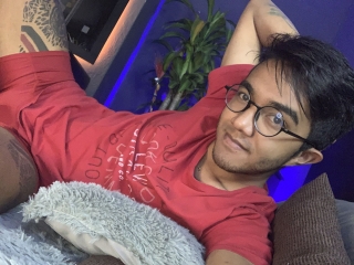 Live Sex Samuel_Thomson