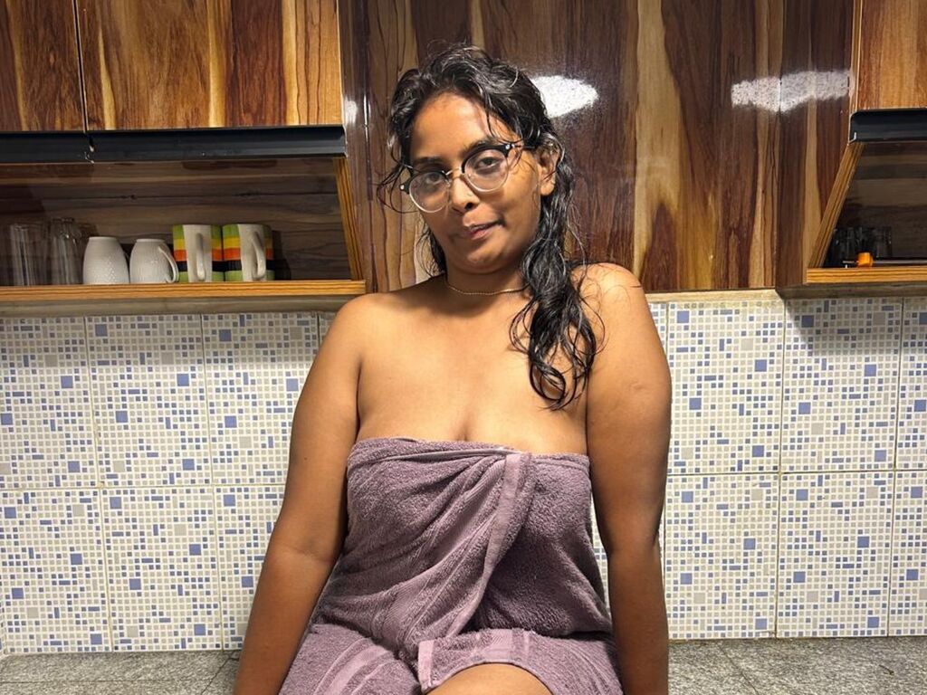 Perfil con Sanjusanjana - Imagen  n°1