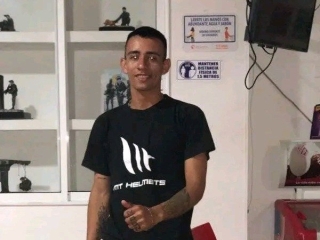 Santi_Gonzalez's Sexcam